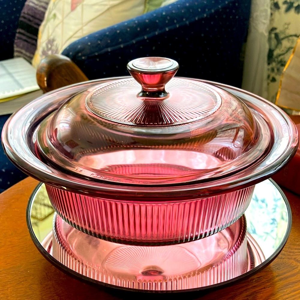 VINTAGE CORNING VISION CRANBERRY 24oz RIBBED LIDDED CASSEROLE DISH V-30-B - Picture 3 of 11